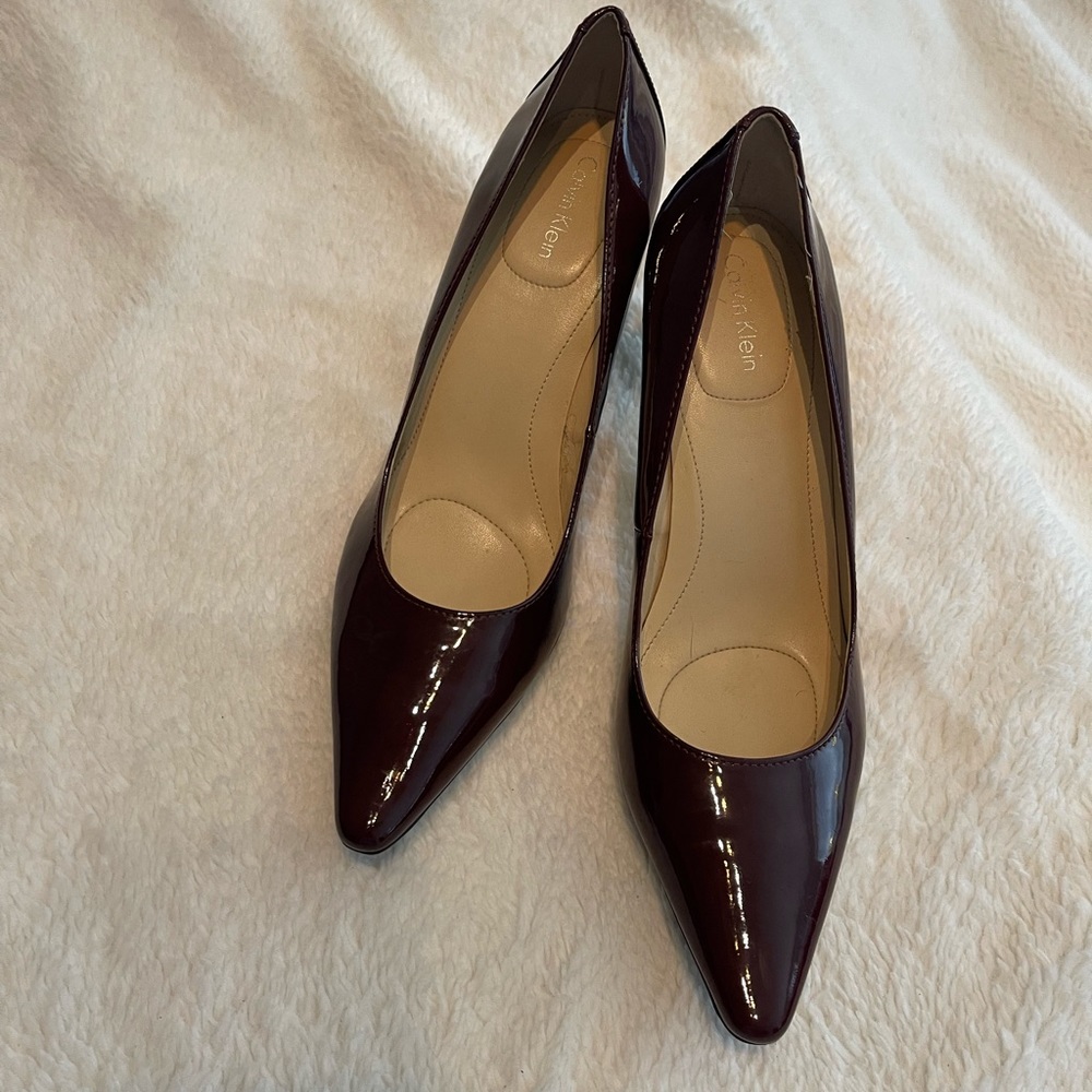Burgundy patten leather Calvin Klein kitten heels